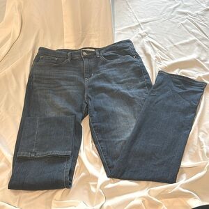 Authentic Women’s Levi’s